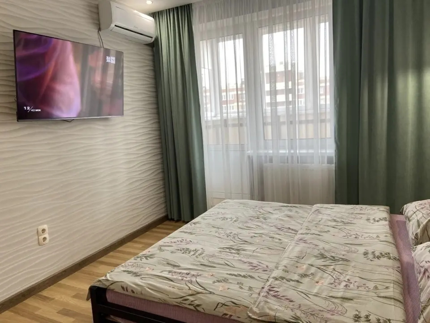 Квартира Уютная Новая Студия Глобус Парк Патриот Суворовское Училище