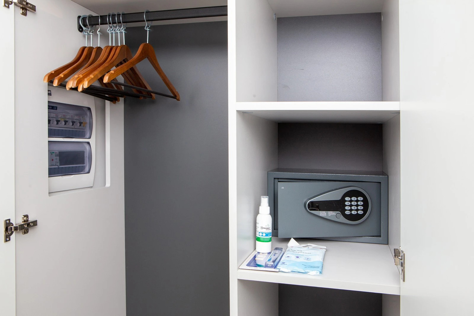 Апартаменты 4Кайф Kristall Studio