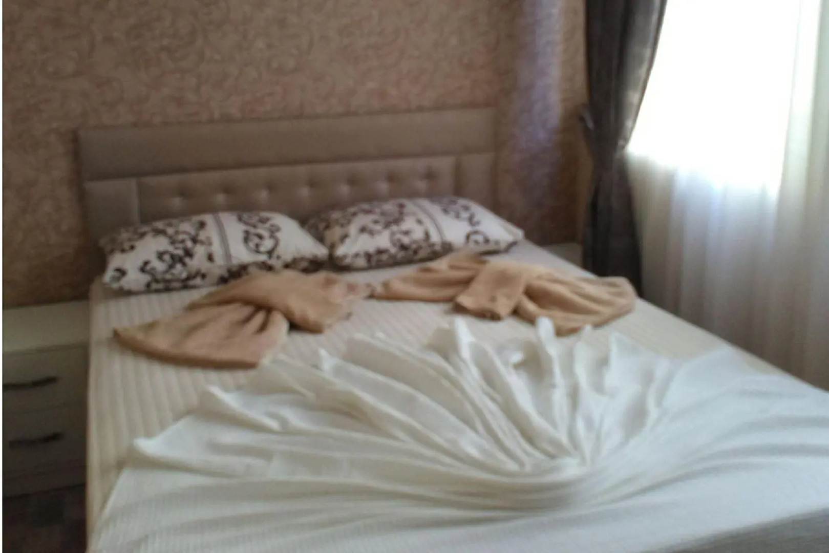 Отель Send Apart