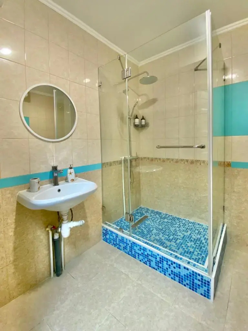 Отель Компас