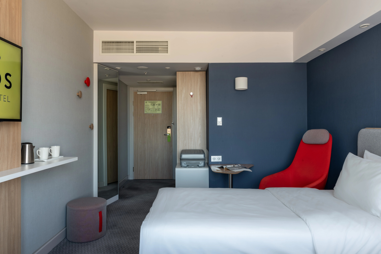 Отель Cosmos Smart Moscow Dubininskaya Hotel