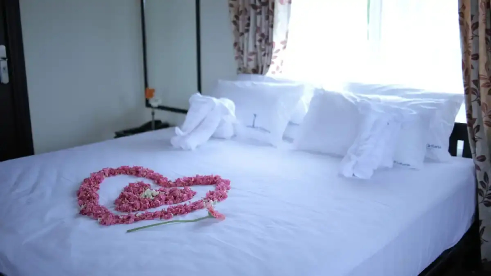 Отель Camellia and Elettaria the Twin Resorts