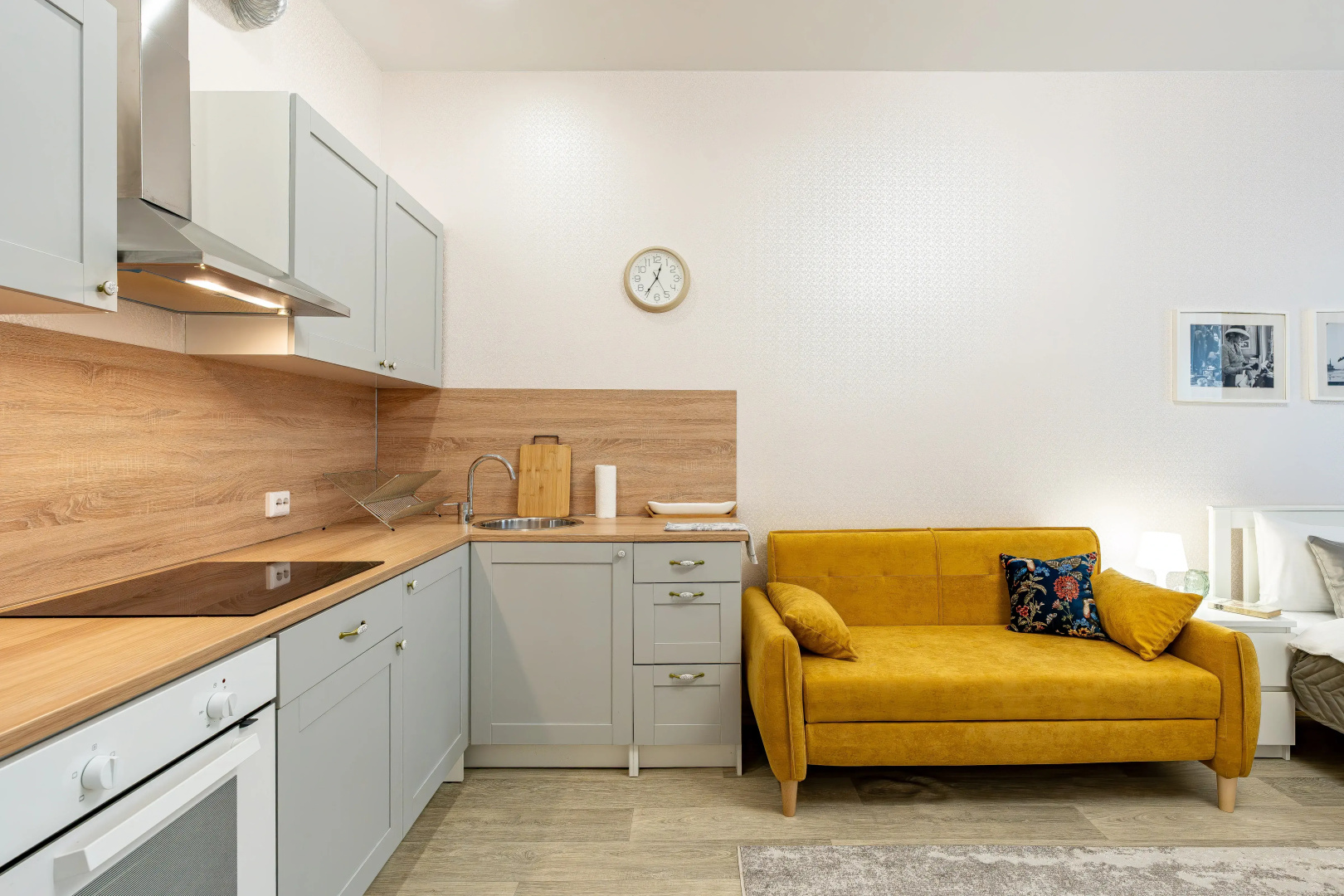 Апартаменты Sergeew Apartments студия в центре Васильевского острова