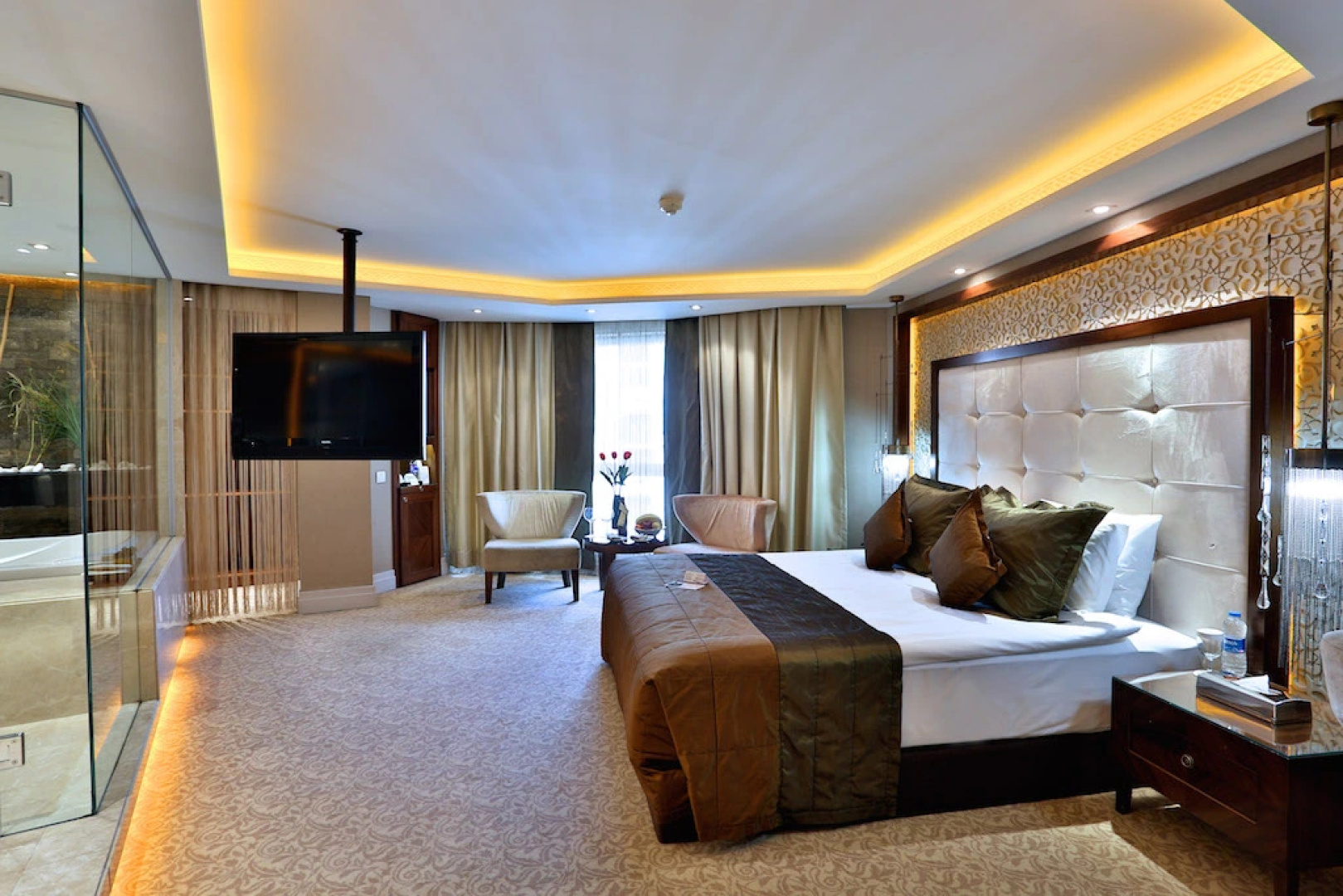 AHC Old City Hotel