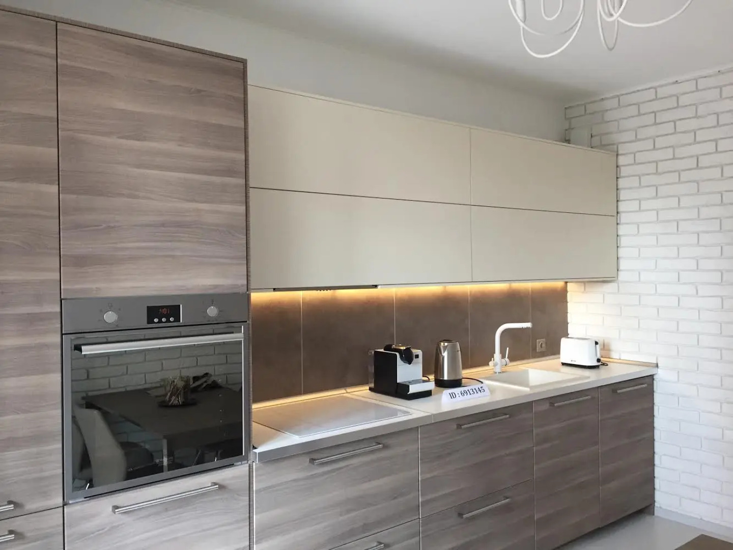 Двухкомнатные Апартаменты Люкс возле Липового Парка