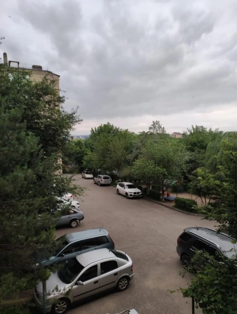 Апартаменты 3-х комнатная квартира в удобном районе