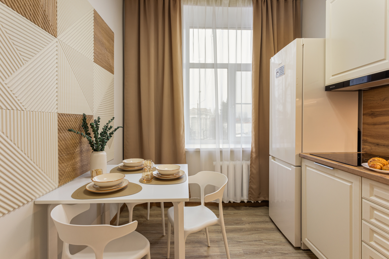 Апартаменты FullHouseApart дизайнерские трехместные апартаменты на вокзальной площади