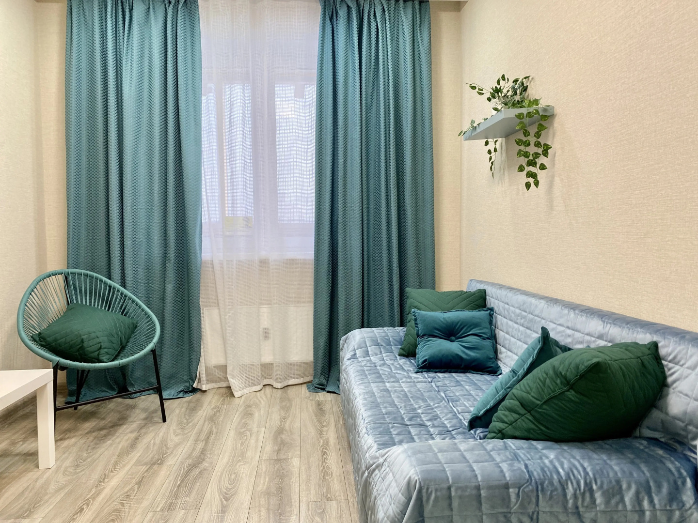 Апартаменты Топаз, закрытый двор, рядом ТЦ Кристалл