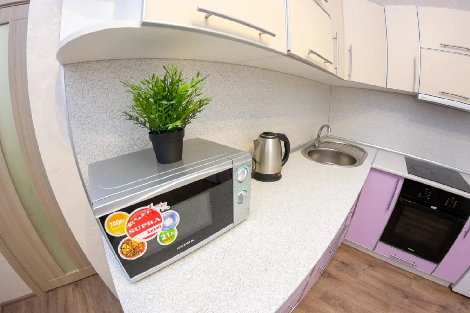 Апартаменты с Видом на Реку