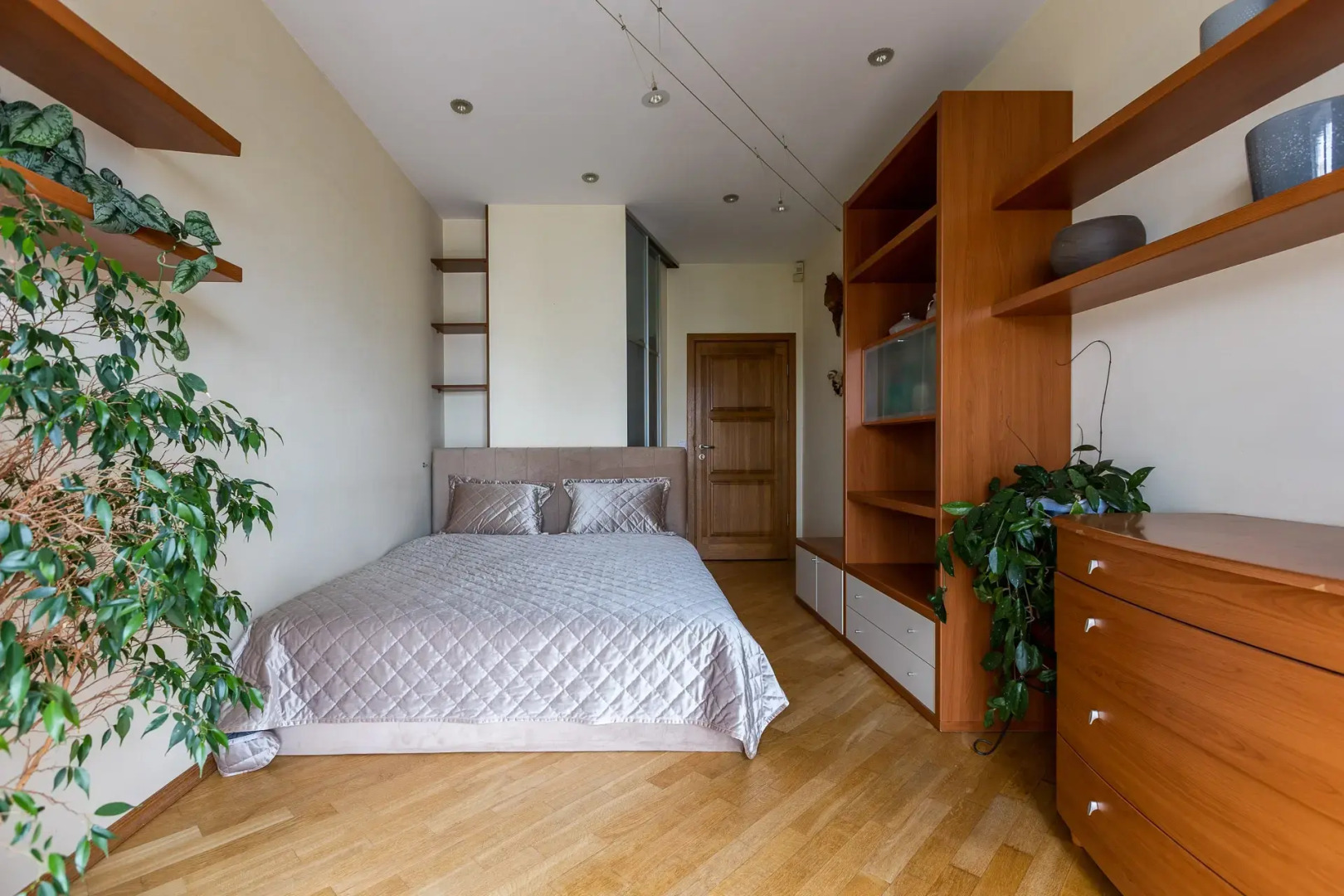 Апартаменты Просторные в Историческом Центре Минска