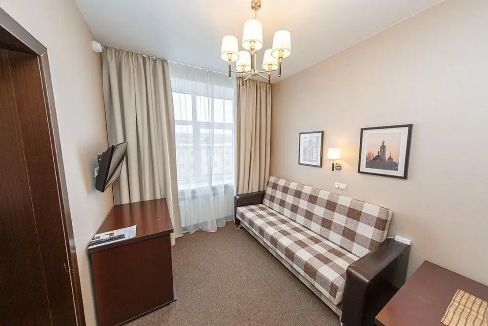 Отель Саров