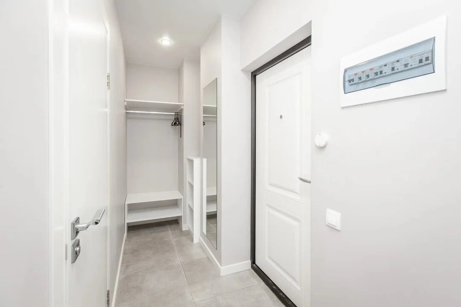 Апартаменты Возле Национальной Библиотеки и Трц Dana Mall Мсциславца 6