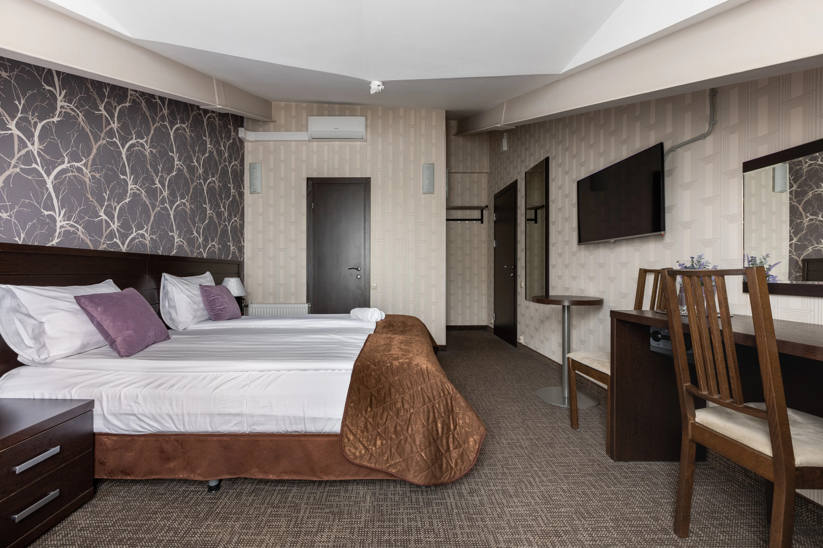 Отель Алфавит