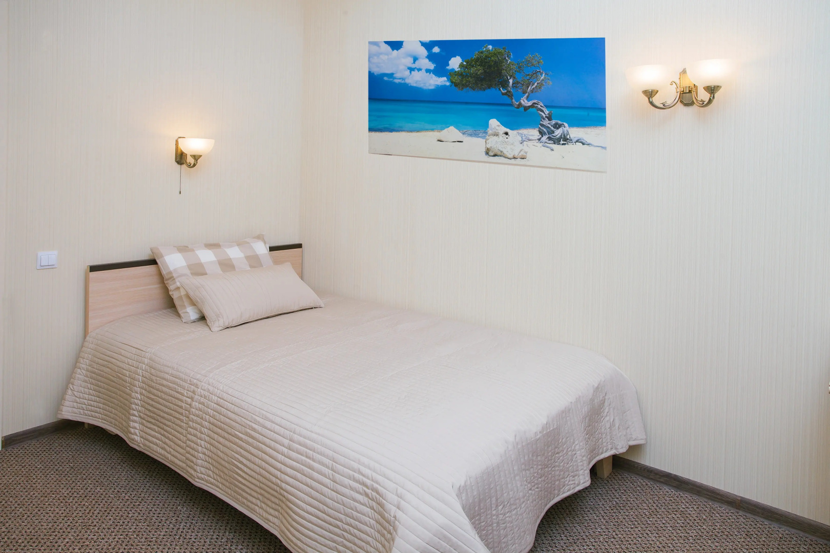 Отель Оливия