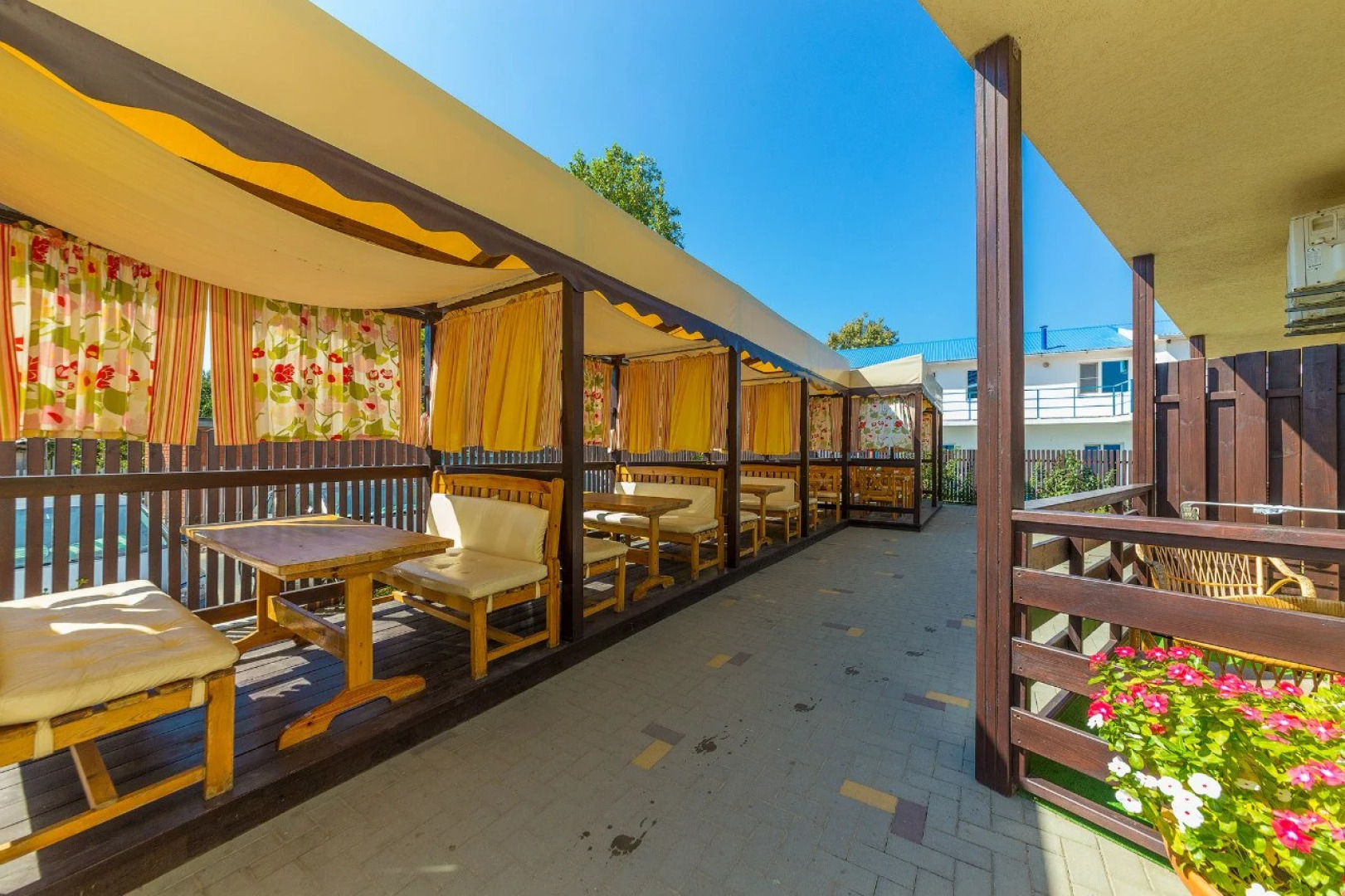 Отель Круиз