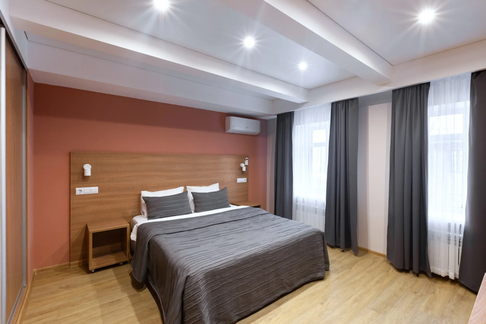 Отель Фурор