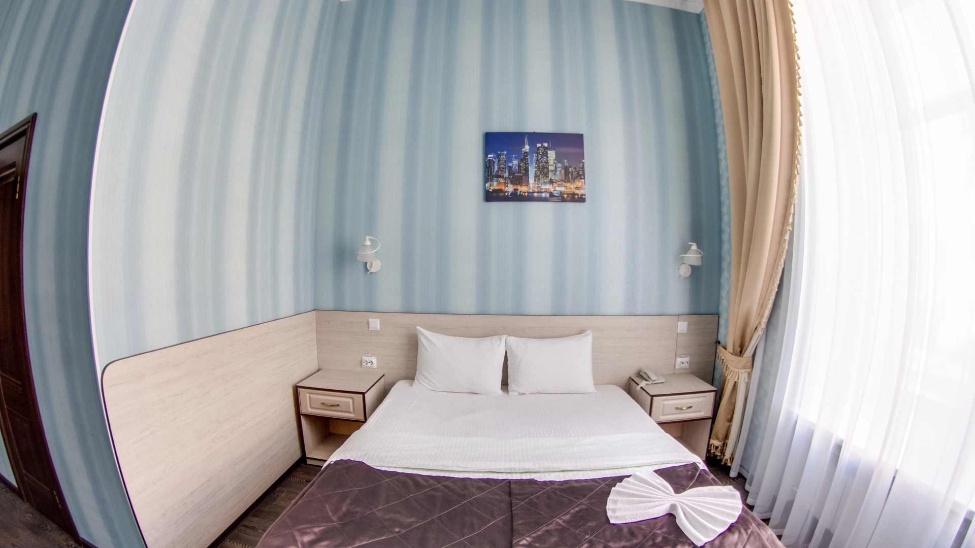 Отель сквер Высоцкого