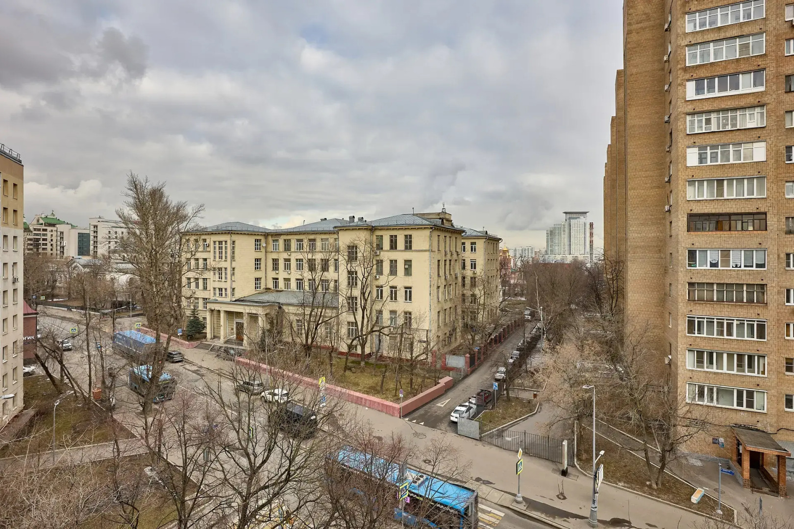 Квартира с новым ремонтом в ЦАО