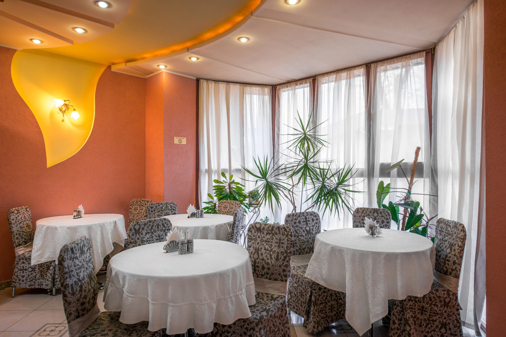 Отель Виктория