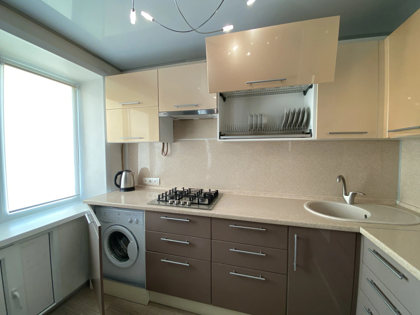 Квартира Жёлтый Нарцисс на Челюскинцев 17