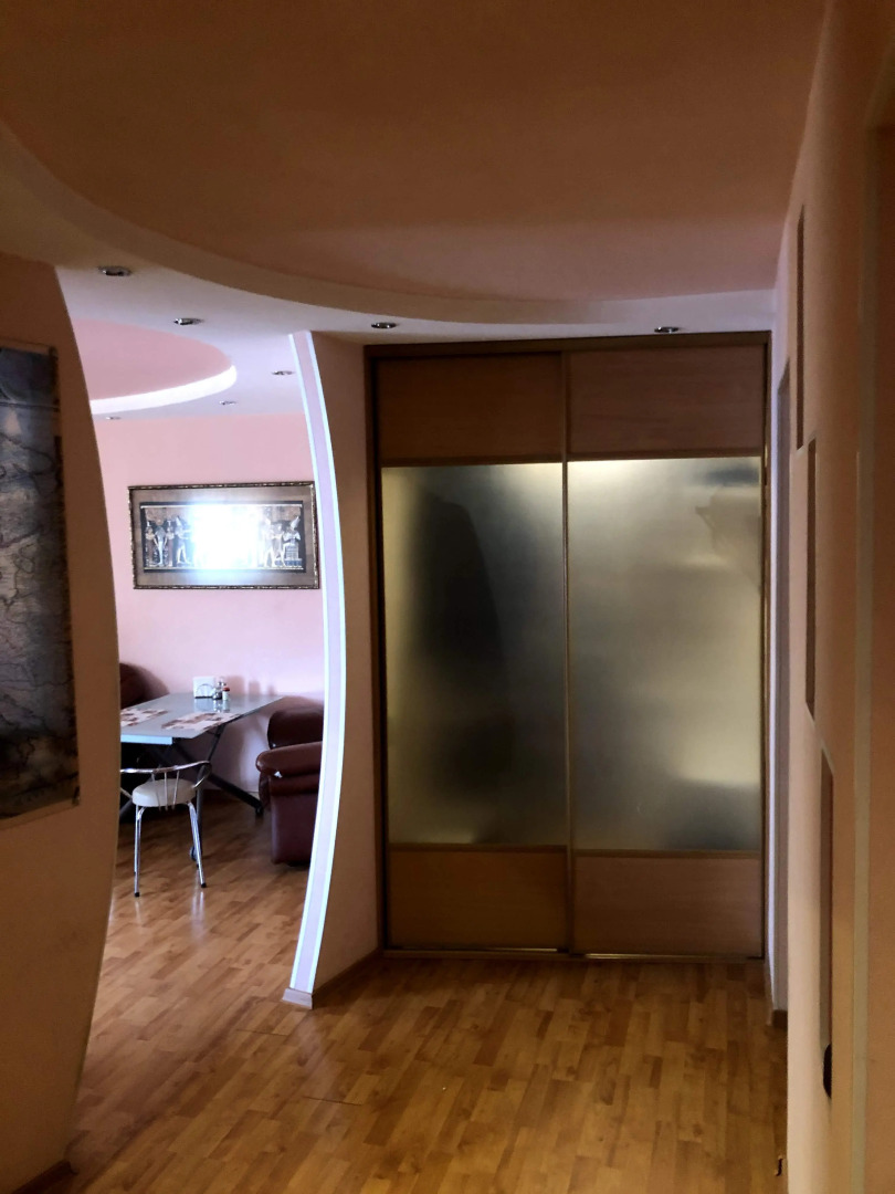 Апартаменты Spacious central 3-room apartment