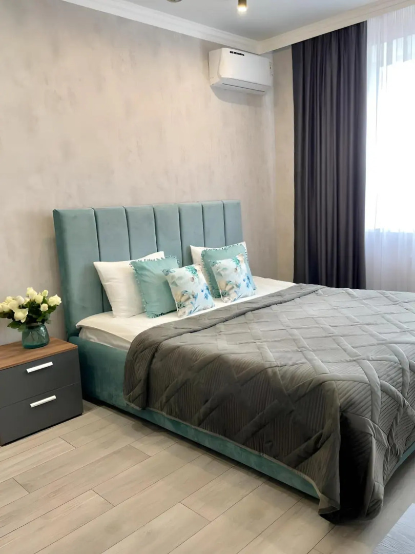 Апартаменты на Оранжерейной