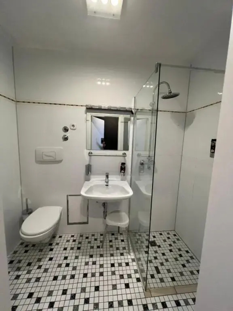 Отель Hafez Bad Salzuflen