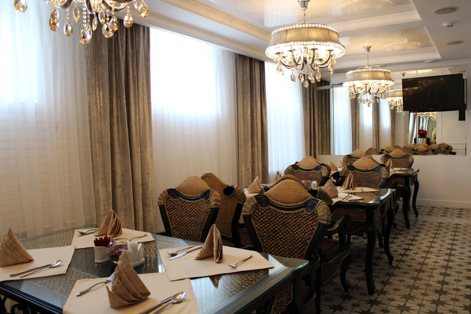 Гостиничный комплекс "Золотой слон"