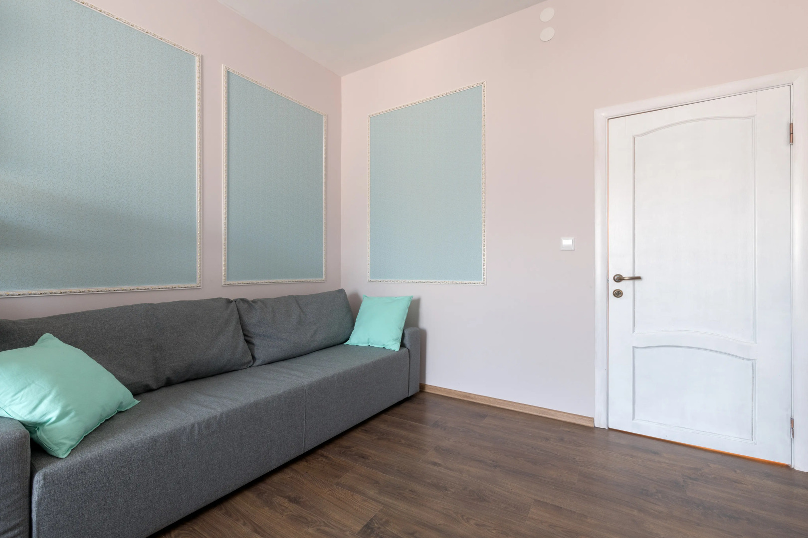 Апартаменты У Храма Спаса на Крови