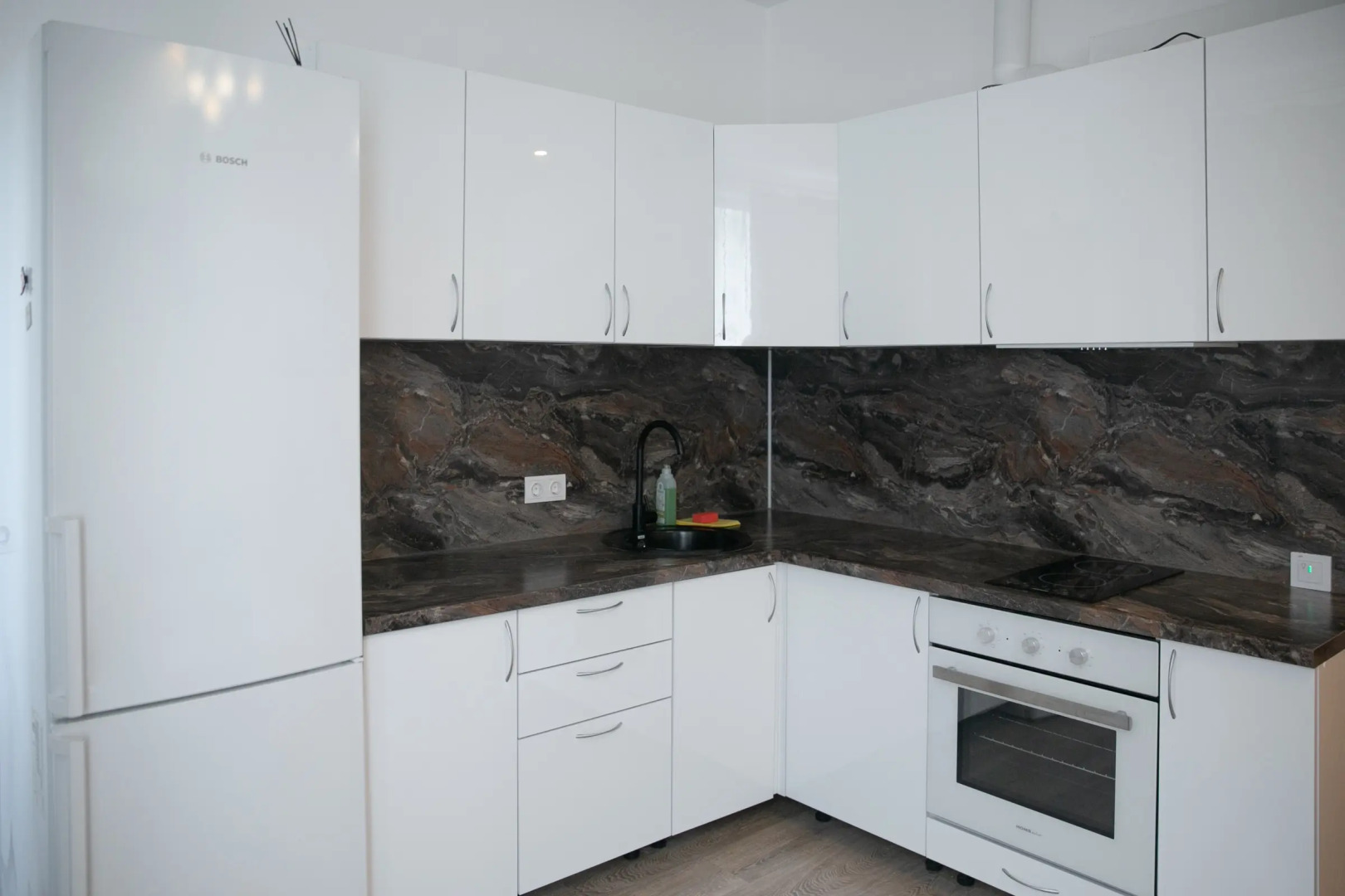 Апартаменты InnDays Логинова 3