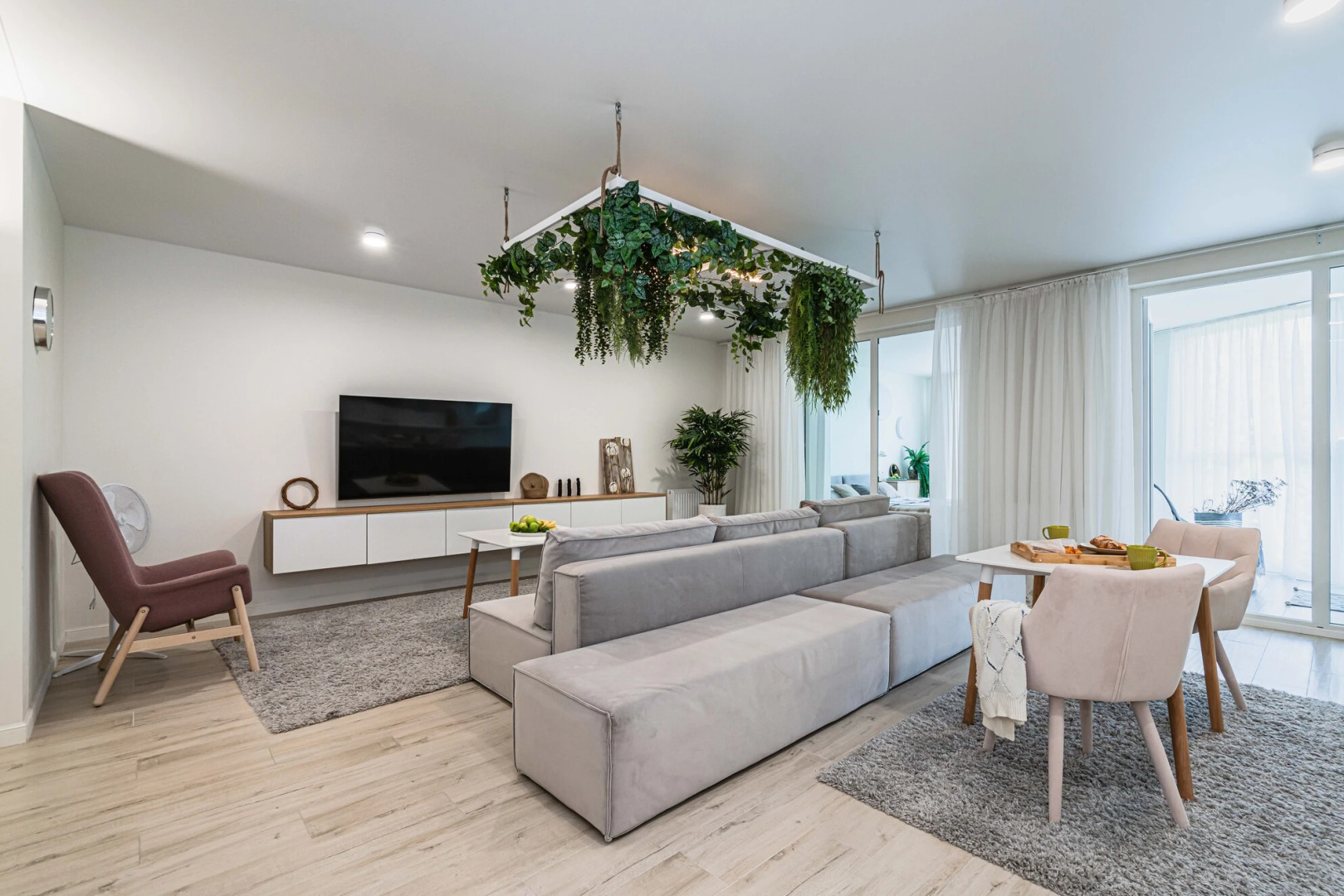 Просторные Апартаменты и СПА Баден-Баден в центре города, самостоятельное заселение 24/7