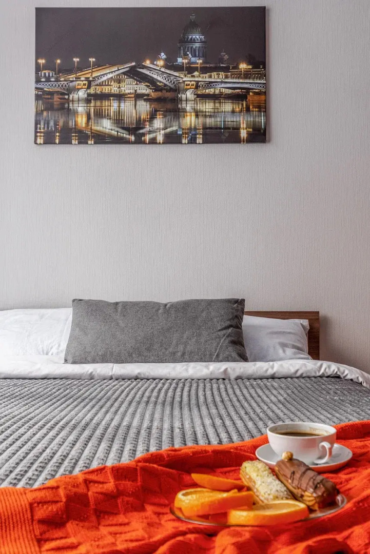 Апартаменты Уютная студия у метро Парнас