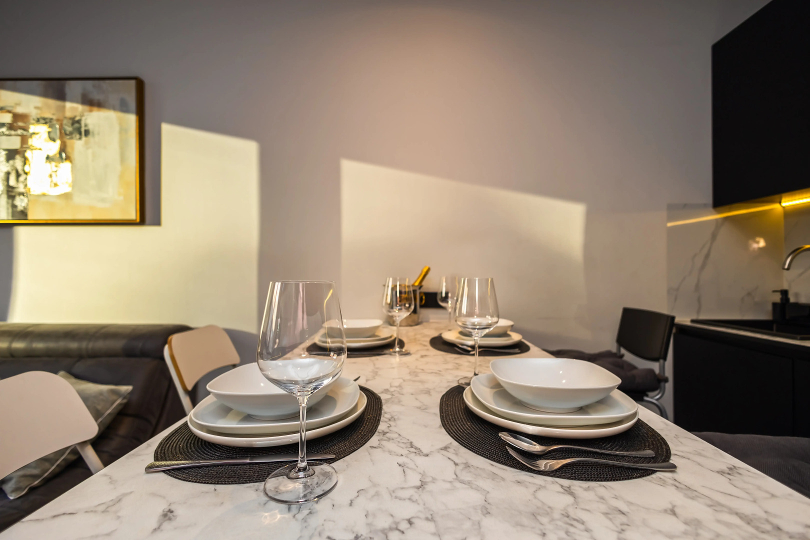 Апартаменты Представительский Люкс с Балконом Elite Apartments