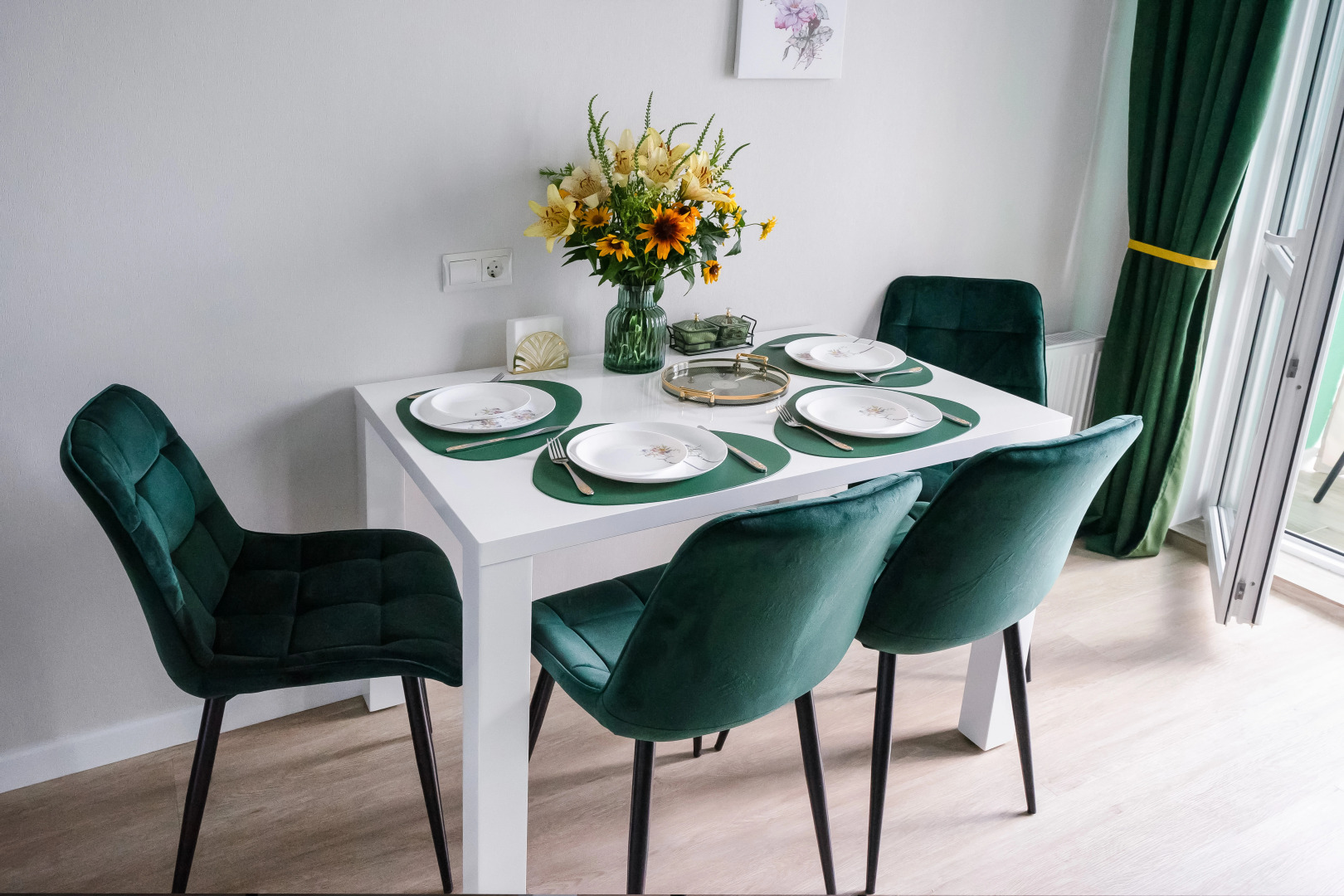 Квартира Золотые листья