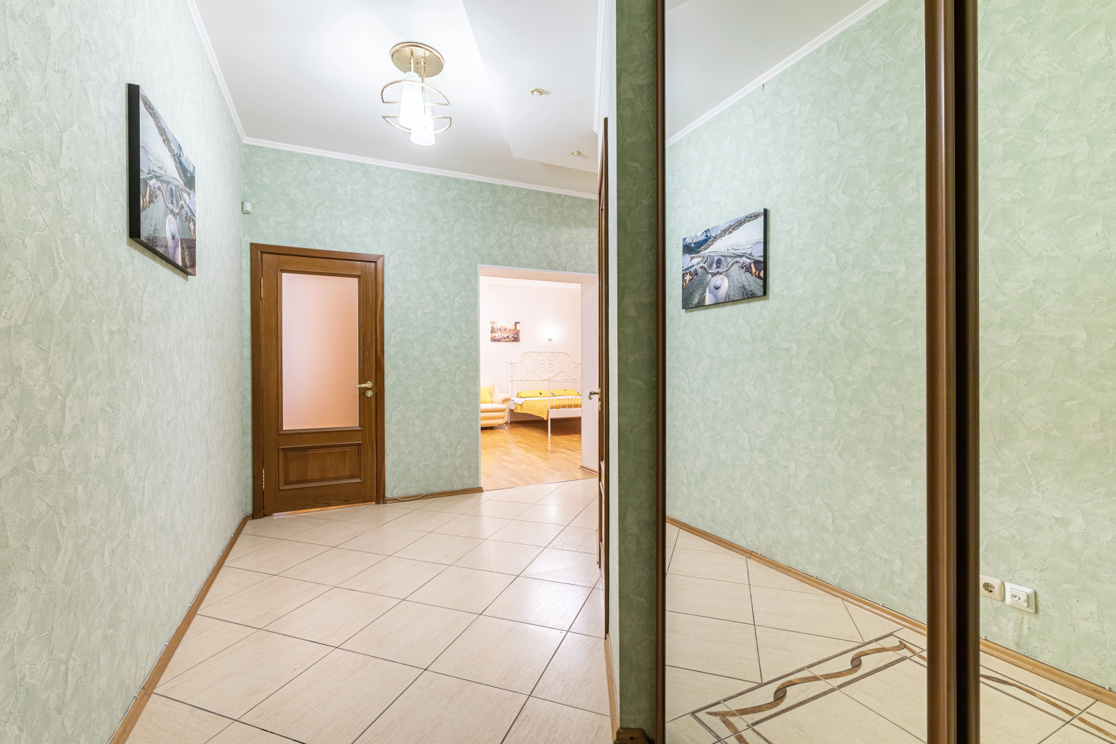 Апартаменты двухкомнатные в Центре