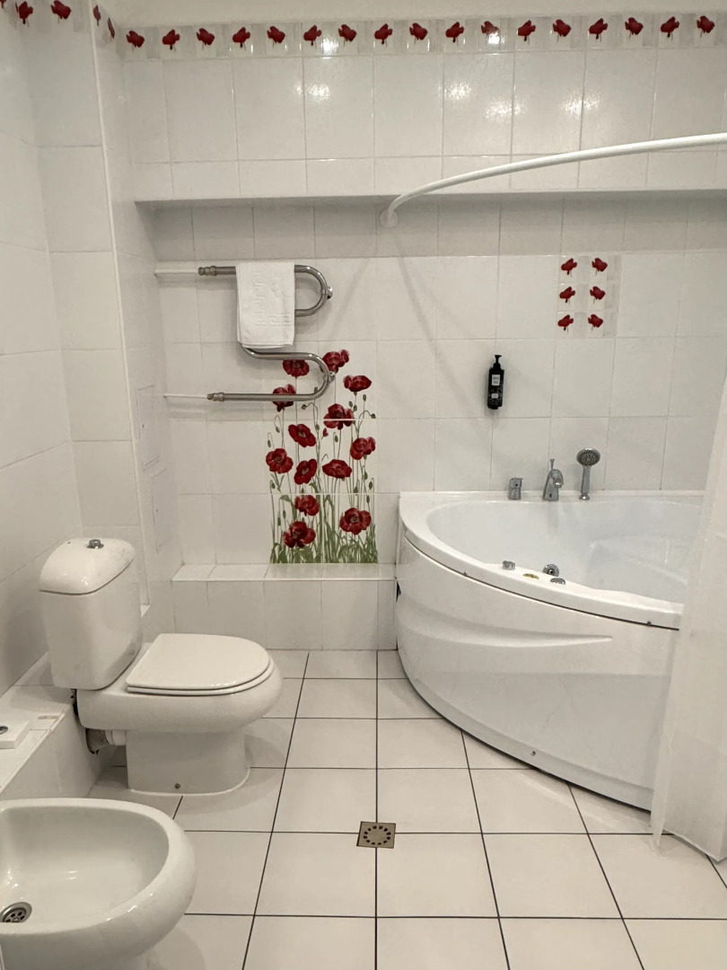 Отель Алмаз