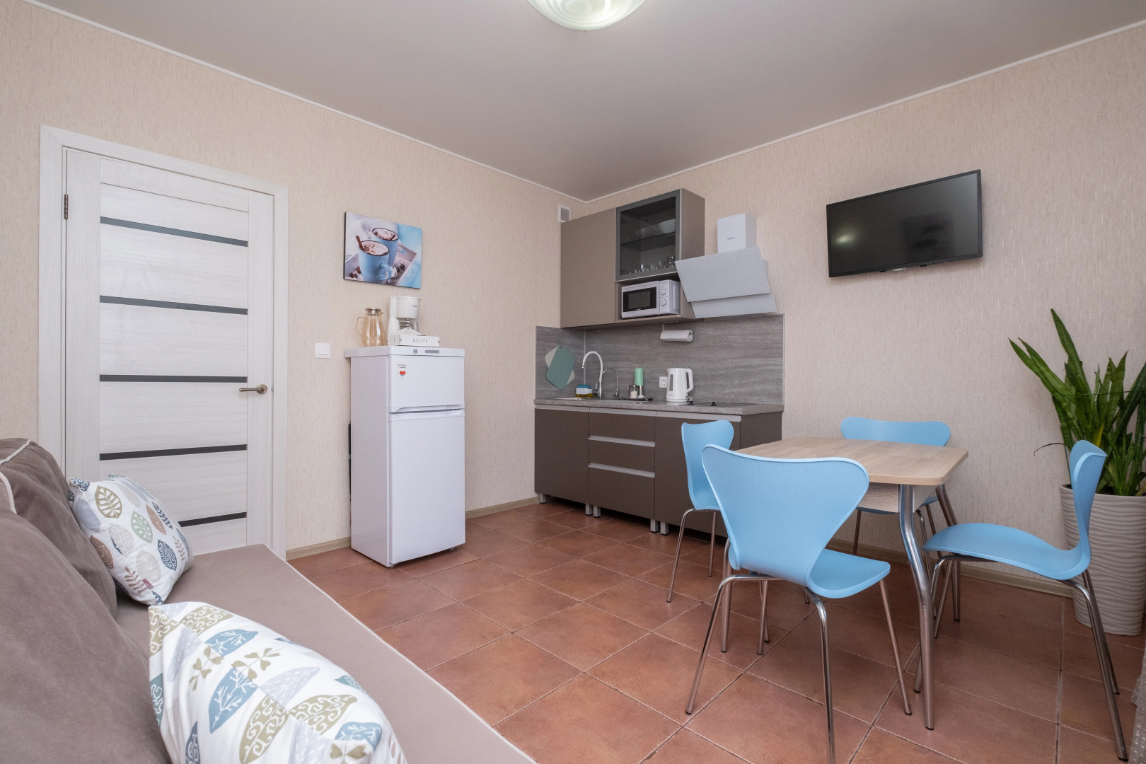 Апартаменты Sweet Home Black Около Казанской Ривьеры