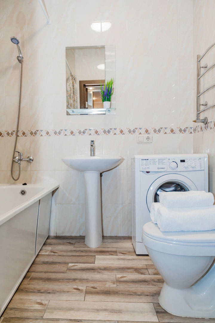 Апартаменты На Лазурной 10к1