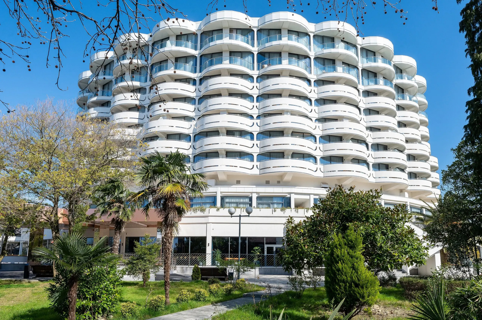 Апартаменты в отеле с видом на море. Космос 522