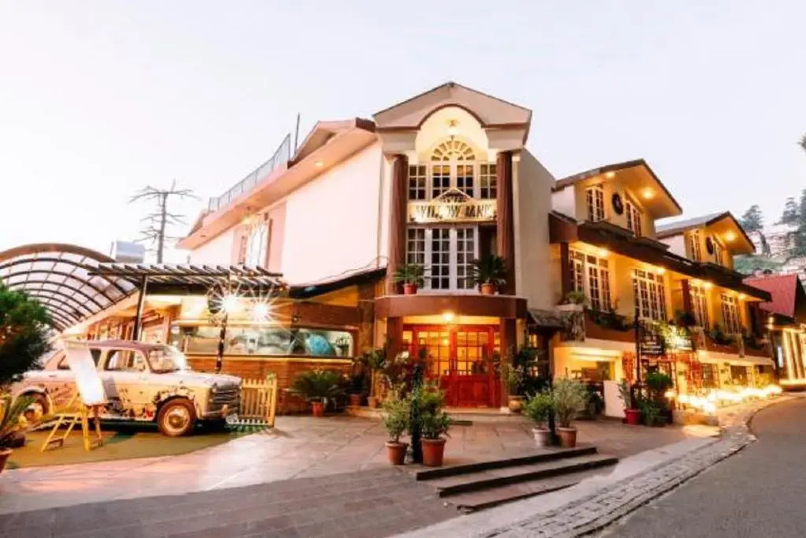 Отель Willow Banks