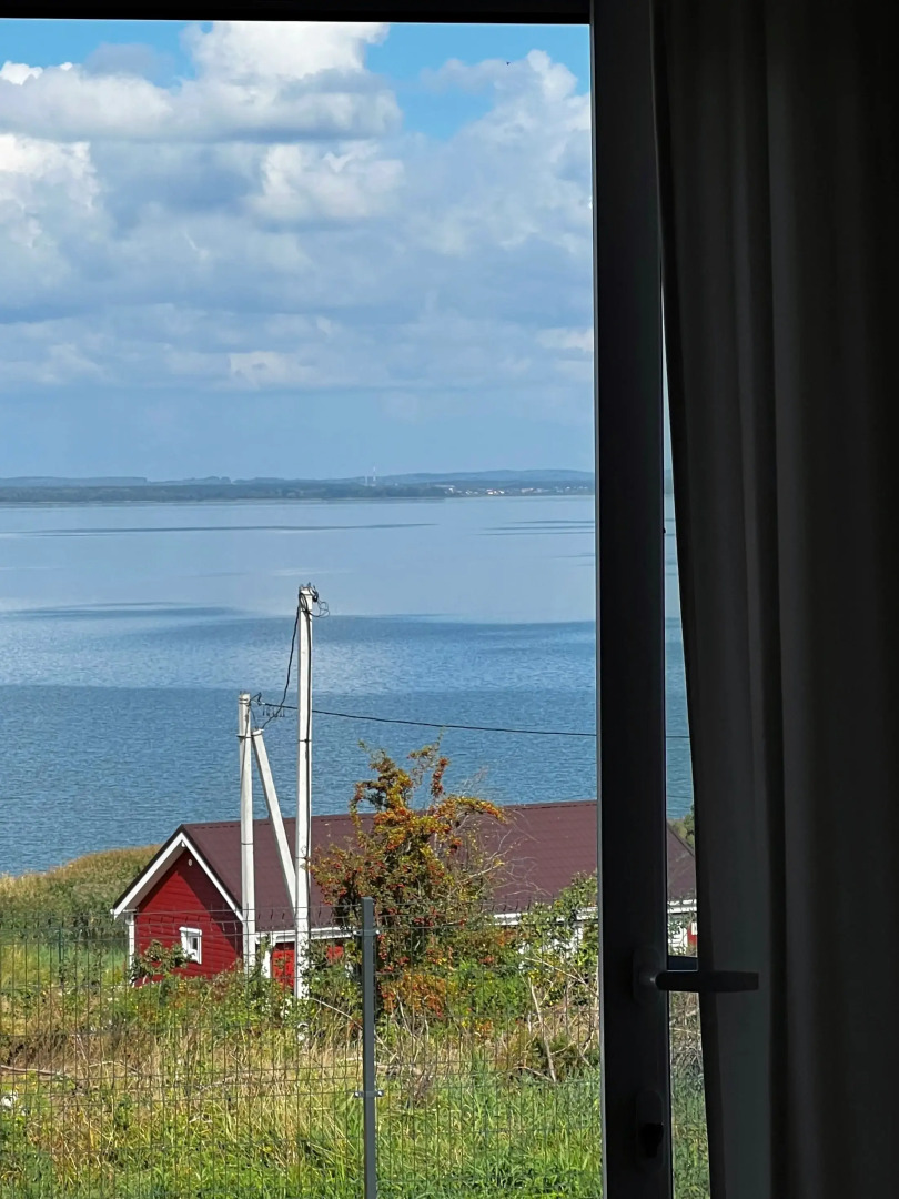 Частный дом у залива