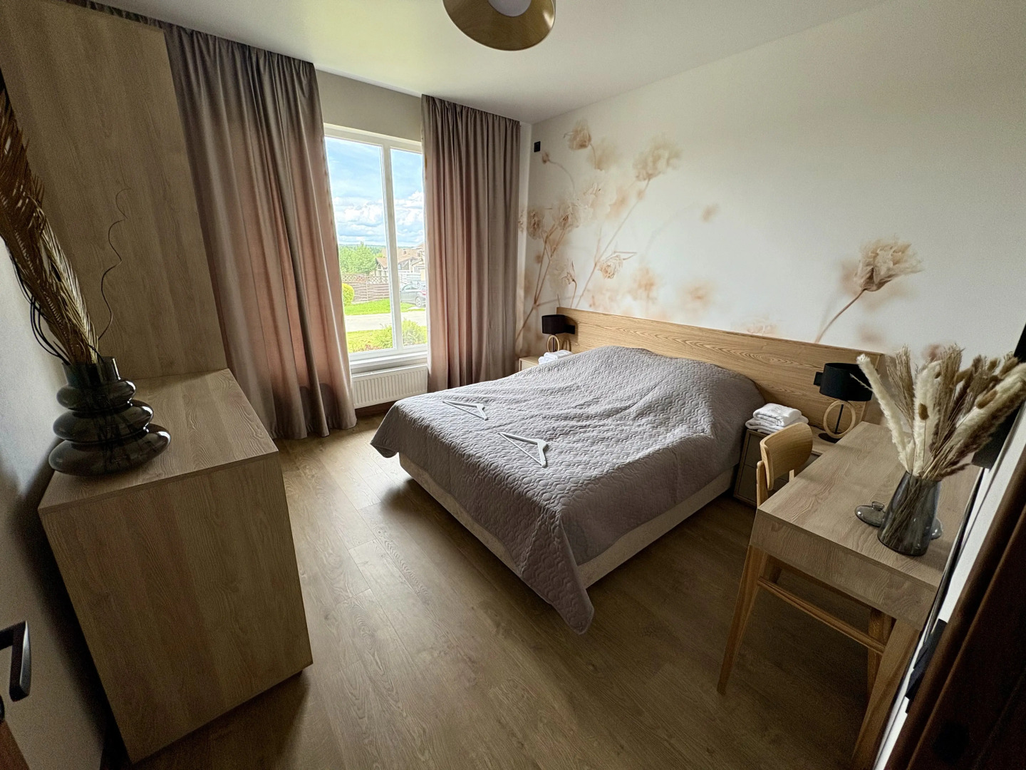 Частный Дом Стильный новый 4-комнатный в Капитан Клаб