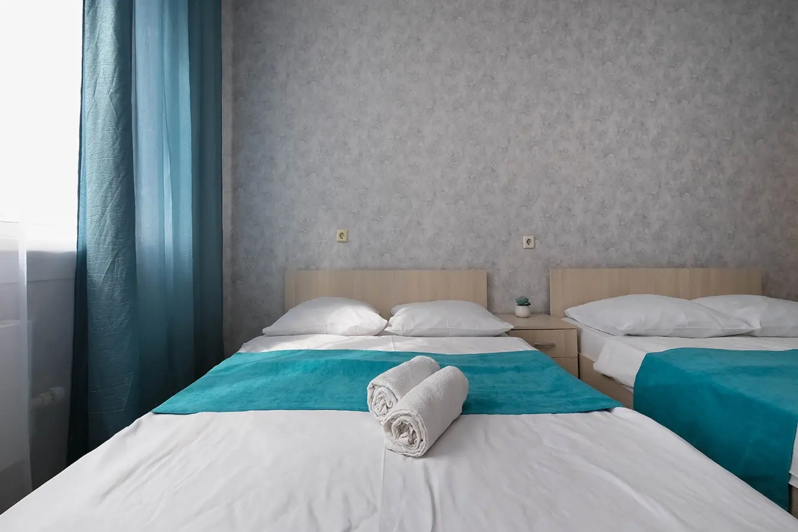 Квартира рядом с Мнтк им. Федорова и Ск Заря