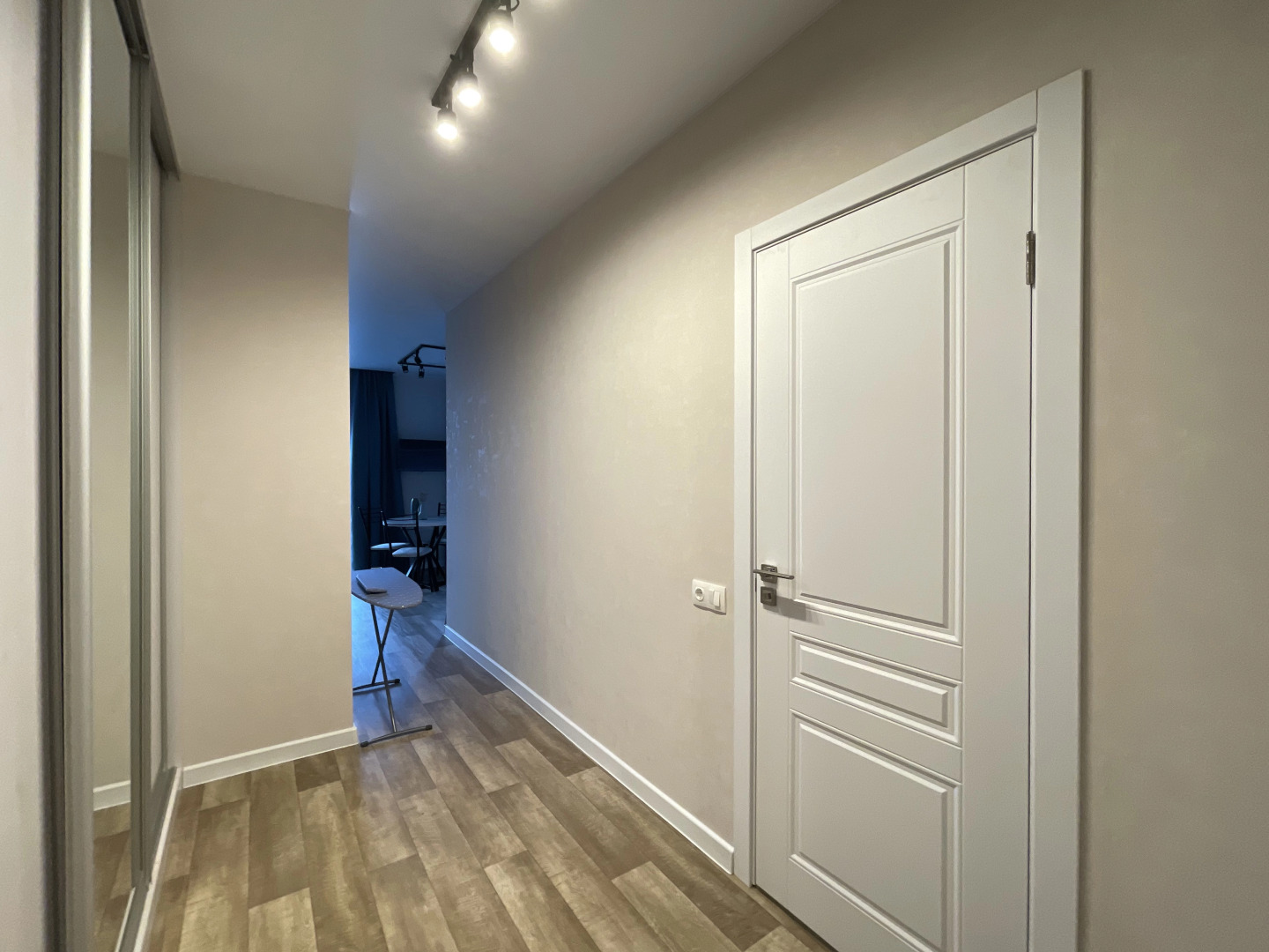 Квартира студия с дизайнерским ремонтом