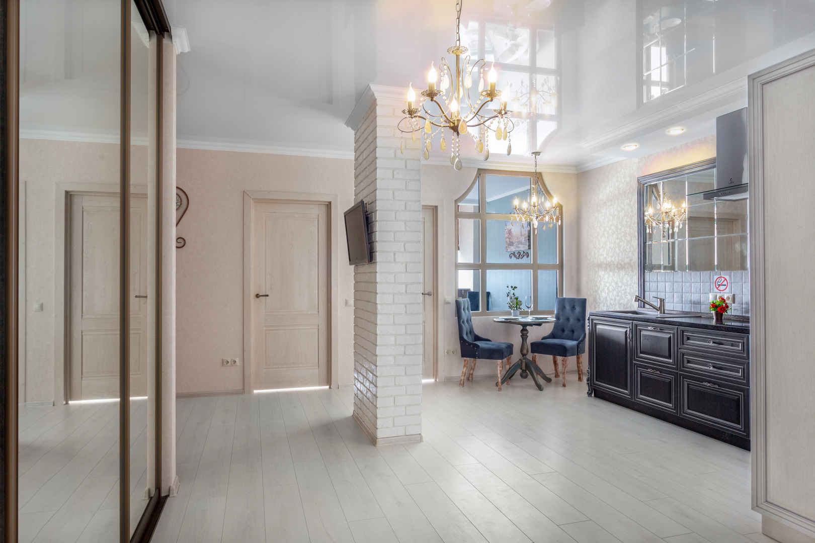 Трёхкомнатная квартира на набережной реки Волга Центр, Новый дом - бесконтактное заселение 24/7