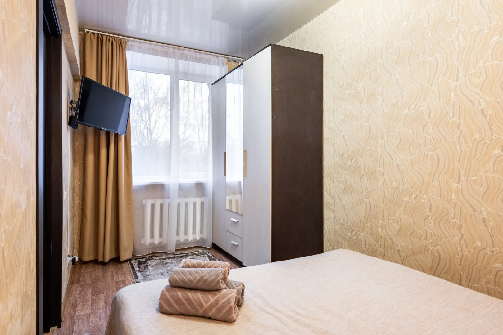 Квартира Просторная двухкомнатная на Каховской