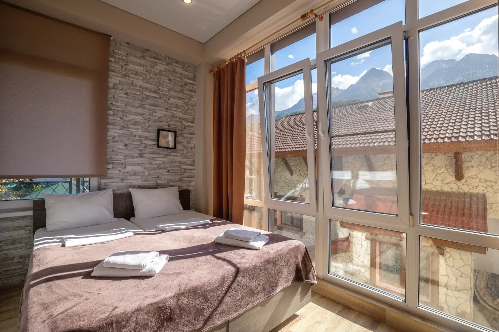 Апартаменты Море Апартаментов на Автомобильном 58А-1