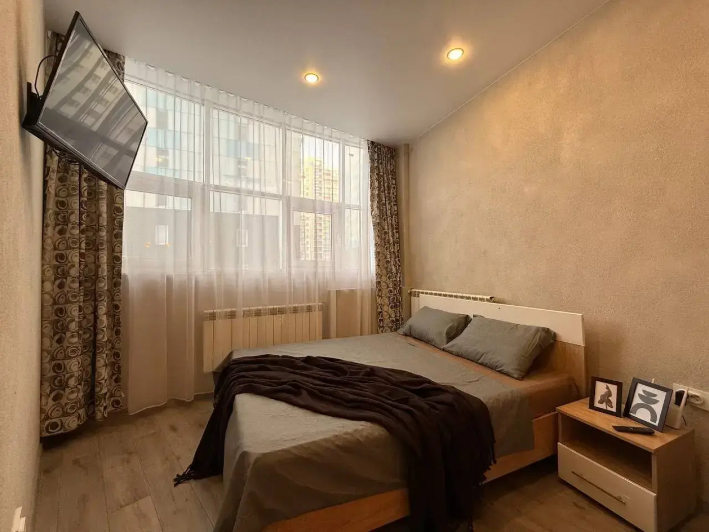 Квартира Апартамент возле метро