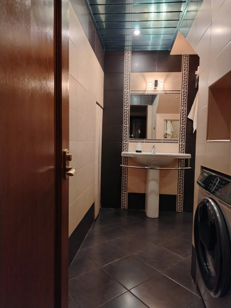 Частный дом Уютный с купелью, сауной и камином Лаундж с гамаком и лежаками