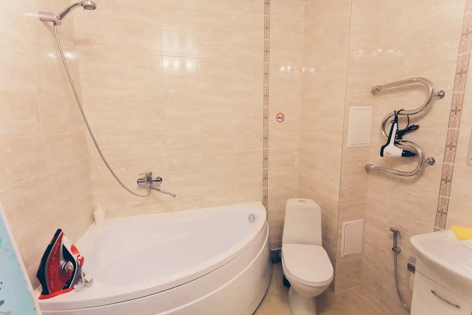 Апартаменты на набережной реки Белой